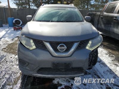 Piąte zdjęcie samochodu w środku: 2016 NISSAN ROGUE S VIN:KNMAT2MV7GP605714 - miniatura
