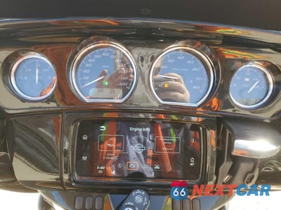 Zdjęcie 7 z 10 samochodu: 2023 HARLEY-DAVIDSON FLHXS VIN:1HD1KRP19PB626452 - miniatura