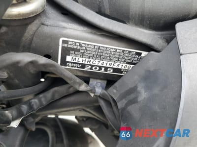 Zdjęcie 9 z 9 samochodu: 2015 HONDA CBR650 F VIN:MLHRC7419F5100035 - miniatura