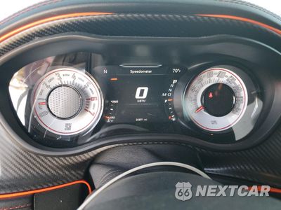 Zdjęcie 9 z 16 samochodu: 2021 DODGE CHALLENGER R/T SCAT PACK VIN:2C3CDZFJ9MH657844 - miniatura