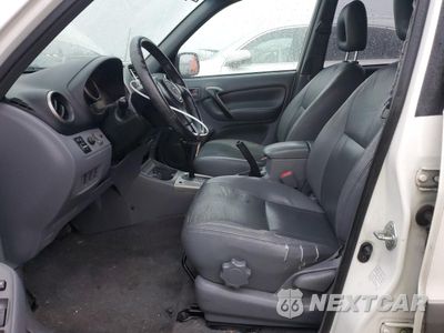 Zdjęcie 7 z 13 samochodu: 2001 TOYOTA RAV4 VIN:JTEGH20V210039460 - miniatura