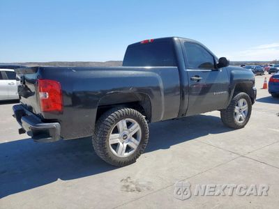 Trzecie zdjęcie samochodu z tyłu: 2010 CHEVROLET SILVERADO K1500 VIN:1GCPKPEA7AZ253588 - miniatura