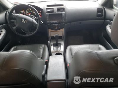 Zdjęcie 8 z 12 samochodu: 2005 HONDA ACCORD HYBRID VIN:JHMCN36575C003842 - miniatura