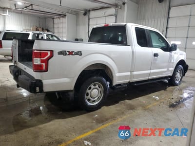 Trzecie zdjęcie samochodu z tyłu: 2018 FORD F150 SUPER CAB VIN:1FTFX1E57JKE93911 - miniatura