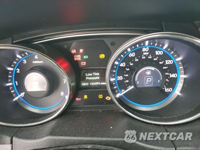 Zdjęcie 9 z 12 samochodu: 2014 HYUNDAI SONATA GLS VIN:5NPEB4AC8EH866121 - miniatura