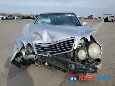 Piąte zdjęcie samochodu w środku: 2001 MERCEDES-BENZ E 320 VIN:WDBJF65J91B344101 - miniatura