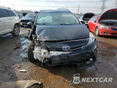 Piąte zdjęcie samochodu w środku: 2014 TOYOTA PRIUS V VIN:JTDZN3EU1E3305860 - miniatura