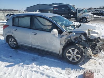 Czwarte zdjęcie samochodu z boku: 2012 NISSAN VERSA S VIN:3N1BC1CP6CK807606 - miniatura
