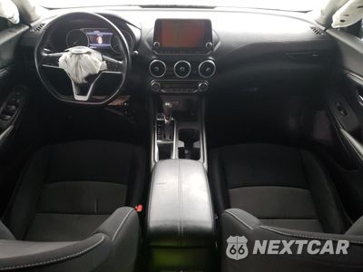 Zdjęcie 8 z 14 samochodu: 2021 NISSAN SENTRA SV VIN:3N1AB8CV0MY278934 - miniatura
