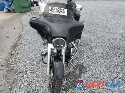 Drugie zdjęcie samochodu z przodu: 2010 HARLEY-DAVIDSON FLHX VIN:1HD1KB41XAB674688 - miniatura