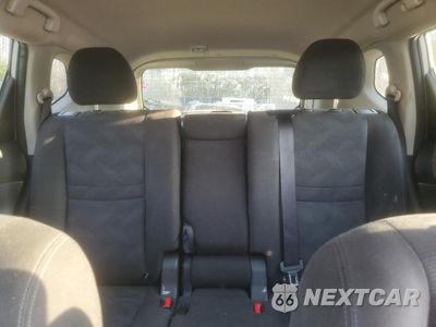 Zdjęcie 10 z 15 samochodu: 2015 NISSAN ROGUE S VIN:KNMAT2MT9FP549921 - miniatura