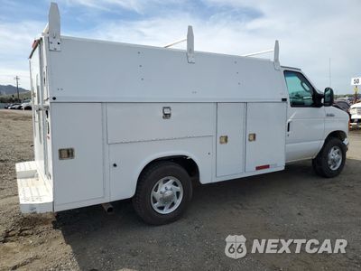 Trzecie zdjęcie samochodu z tyłu: 2007 FORD ECONOLINE E350 SUPER DUTY CUTAWAY VAN VIN:1FDSE35LX7DA29356 - miniatura