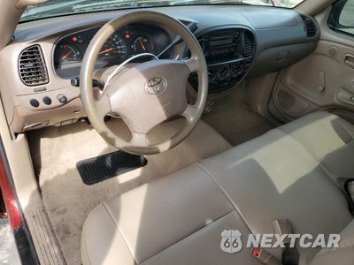 Zdjęcie 8 z 14 samochodu: 2004 TOYOTA TUNDRA VIN:5TBJN32154S437730 - miniatura