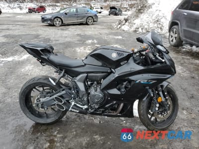 2022 YAMAHA YZFR7 JYARM38E0NA001675 - główne zdjęcie licytacji z USA - miniatura
