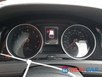 Zdjęcie 9 z 13 samochodu: 2021 VOLKSWAGEN GTI S VIN:3VW5T7AU7MM000682 - miniatura