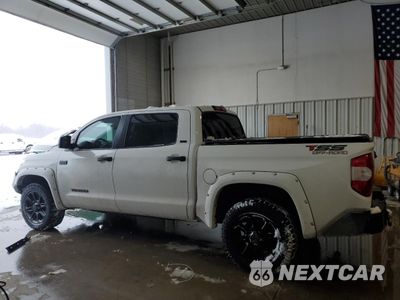 Drugie zdjęcie samochodu z przodu: 2019 TOYOTA TUNDRA CREWMAX SR5 VIN:5TFDW5F15KX801868 - miniatura