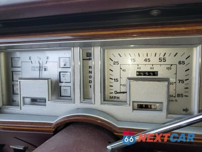 Zdjęcie 9 z 12 samochodu: 1989 MERCURY GRAND MARQUIS LS VIN:2MEBM75F7KX736570 - miniatura