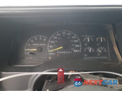 Zdjęcie 9 z 14 samochodu: 2000 CHEVROLET GMT-400 K2500 VIN:1GCGK23R7YF504830 - miniatura