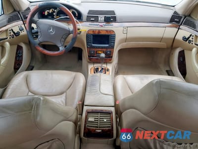 Zdjęcie 8 z 12 samochodu: 2006 MERCEDES-BENZ S 500 VIN:WDBNG75J76A463511 - miniatura