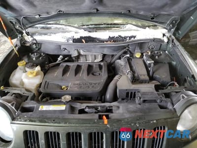 Zdjęcie 12 z 13 samochodu: 2007 JEEP COMPASS VIN:1J8FT47W37D118879 - miniatura