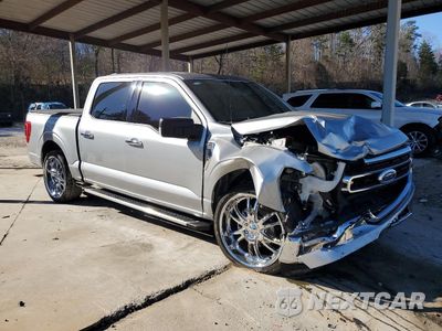 Czwarte zdjęcie samochodu z boku: 2023 FORD F150 SUPERCREW VIN:1FTEW1C50PKF91124 - miniatura