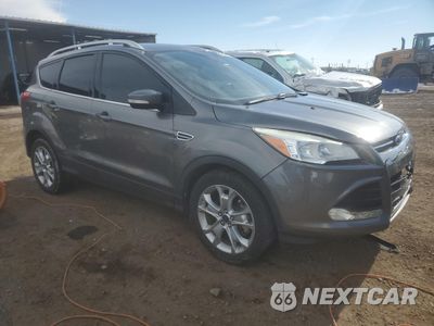 Czwarte zdjęcie samochodu z boku: 2014 FORD ESCAPE TITANIUM VIN:1FMCU9JX9EUE05495 - miniatura