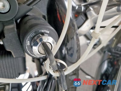 Zdjęcie 8 z 9 samochodu: 2006 HARLEY-DAVIDSON XL1200 C VIN:1HD1CGP186K421835 - miniatura
