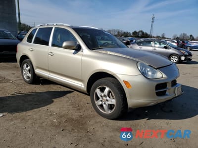 Czwarte zdjęcie samochodu z boku: 2005 PORSCHE CAYENNE S VIN:WP1AB29P15LA62022 - miniatura
