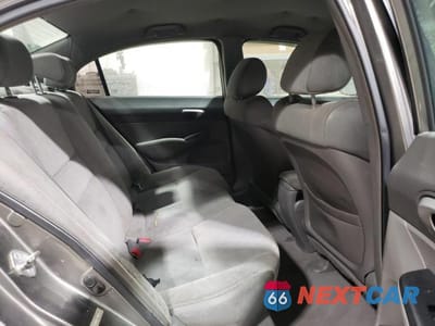 Zdjęcie 10 z 12 samochodu: 2006 HONDA CIVIC LX VIN:1HGFA165X6L052020 - miniatura