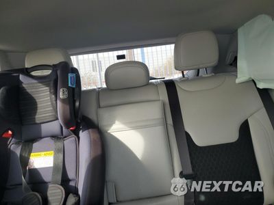 Zdjęcie 10 z 13 samochodu: 2019 JEEP COMPASS LATITUDE VIN:3C4NJDBBXKT761018 - miniatura