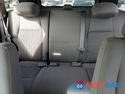 Zdjęcie 10 z 14 samochodu: 2007 JEEP GRAND CHEROKEE LAREDO VIN:1J8HS48P67C625235 - miniatura