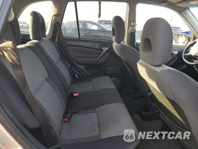 Zdjęcie 12 z 16 samochodu: 2005 TOYOTA RAV4 VIN:JTEHD20V250045409 - miniatura