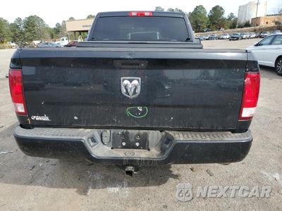 Zdjęcie 6 z 12 samochodu: 2018 RAM 1500 ST VIN:3C6JR6AG3JG225557 - miniatura