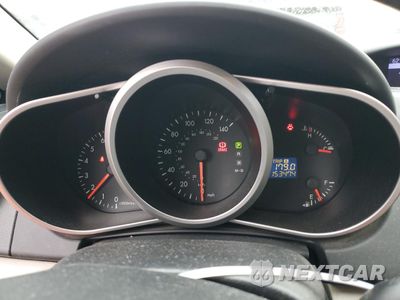 Zdjęcie 9 z 12 samochodu: 2011 MAZDA CX-7 VIN:JM3ER2BM1B0362730 - miniatura