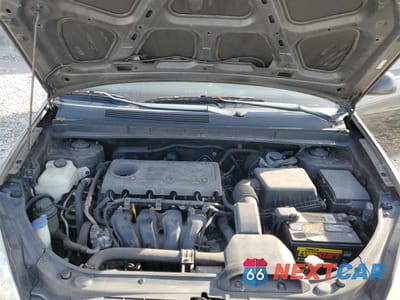 Zdjęcie 12 z 13 samochodu: 2009 KIA RONDO BASE VIN:KNAFG528597275001 - miniatura