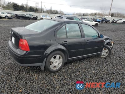 Trzecie zdjęcie samochodu z tyłu: 2001 VOLKSWAGEN JETTA GLS VIN:3VWSB69M91M198357 - miniatura