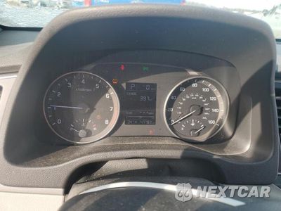Zdjęcie 9 z 12 samochodu: 2017 HYUNDAI ELANTRA SE VIN:5NPD84LF5HH052840 - miniatura