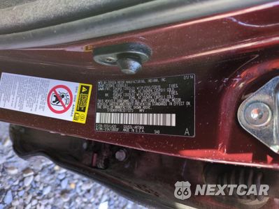 Zdjęcie 12 z 13 samochodu: 2014 TOYOTA HIGHLANDER LIMITED VIN:5TDDKRFH9ES011273 - miniatura