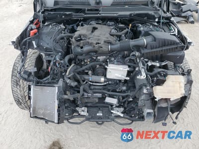 Zdjęcie 14 z 16 samochodu: 2023 LAND ROVER DEFENDER 110 S VIN:SALEJ7EX4P2241794 - miniatura