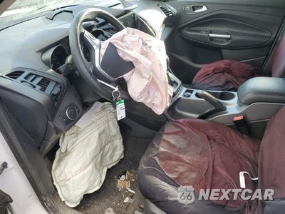 Zdjęcie 7 z 14 samochodu: 2016 FORD ESCAPE SE VIN:1FMCU9G93GUC32536 - miniatura