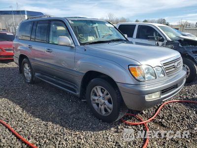 Czwarte zdjęcie samochodu z boku: 2005 LEXUS LX 470 VIN:JTJHT00W553551767 - miniatura