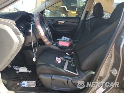 Zdjęcie 7 z 14 samochodu: 2019 NISSAN ROGUE S VIN:5N1AT2MT6KC787884 - miniatura