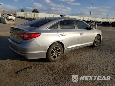 Trzecie zdjęcie samochodu z tyłu: 2017 HYUNDAI SONATA SE VIN:5NPE24AFXHH574601 - miniatura
