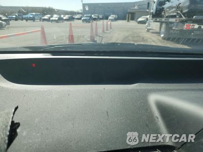 Zdjęcie 9 z 12 samochodu: 2008 TOYOTA PRIUS VIN:JTDKB20U083413063 - miniatura
