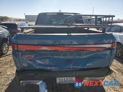 Zdjęcie 6 z 13 samochodu: 2023 RIVIAN R1T ADVENTURE VIN:7FCTGAAA0PN021721 - miniatura