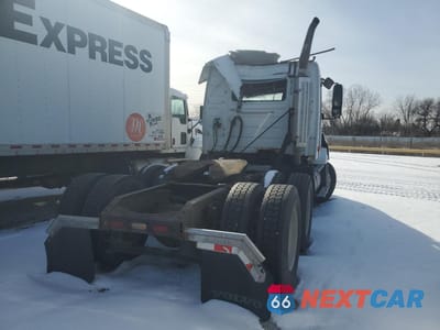 Czwarte zdjęcie samochodu z boku: 2006 VOLVO VN VNL VIN:4V4NC9GG56N418946 - miniatura