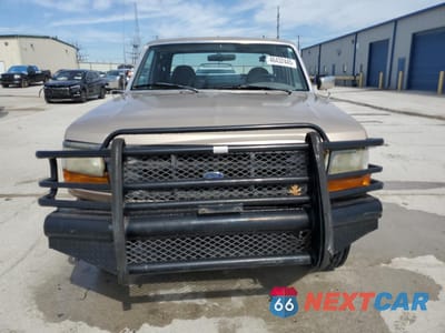 Piąte zdjęcie samochodu w środku: 1997 FORD F250 VIN:1FTHX25H8VED10769 - miniatura