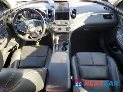 Zdjęcie 8 z 12 samochodu: 2018 CHEVROLET IMPALA LT VIN:2G1105S38J9100047 - miniatura