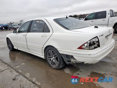 Drugie zdjęcie samochodu z przodu: 2006 MERCEDES-BENZ S 500 VIN:WDBNG75J76A463511 - miniatura