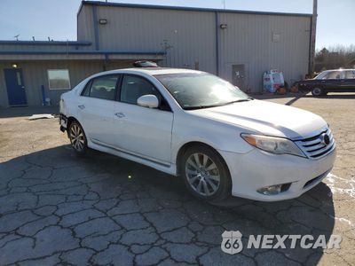 Czwarte zdjęcie samochodu z boku: 2011 TOYOTA AVALON BASE VIN:4T1BK3DB2BU408023 - miniatura